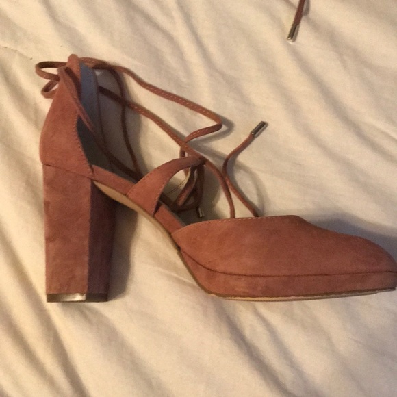 Anne Klein block heels - Picture 4 of 14
